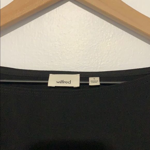 Aritzia black Wilfred Antonin blouse - Picture 9 of 16